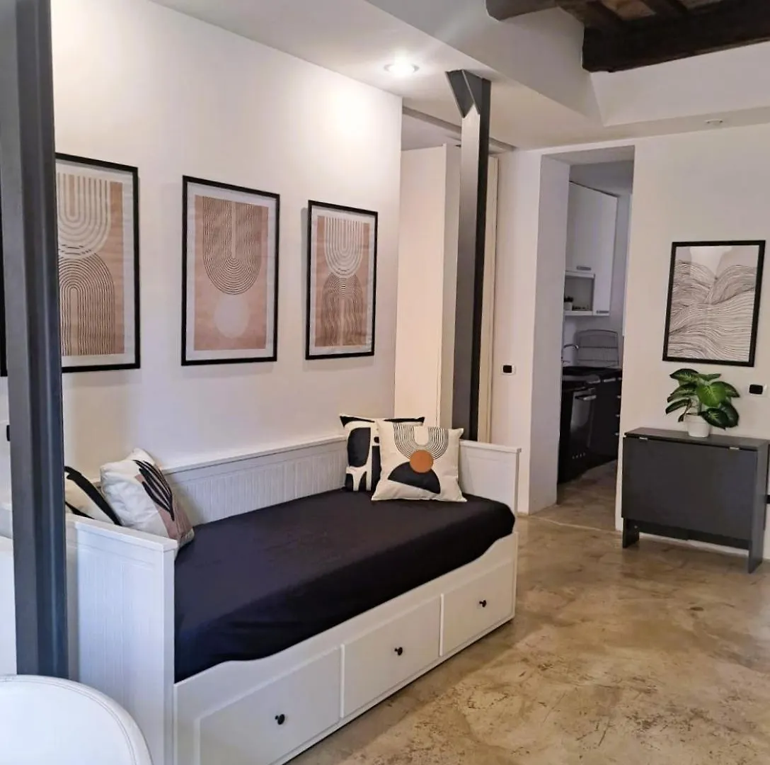 San Cosimato Cozy Flat Apartment Rome